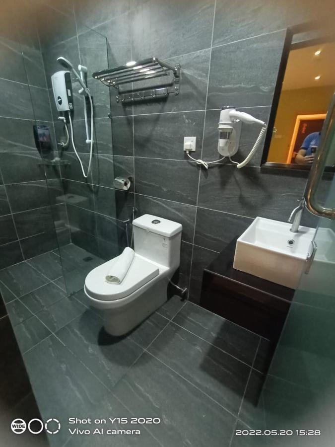 Yee Hotel Permas Jaya Τζόχορ Μπάχρου Εξωτερικό φωτογραφία