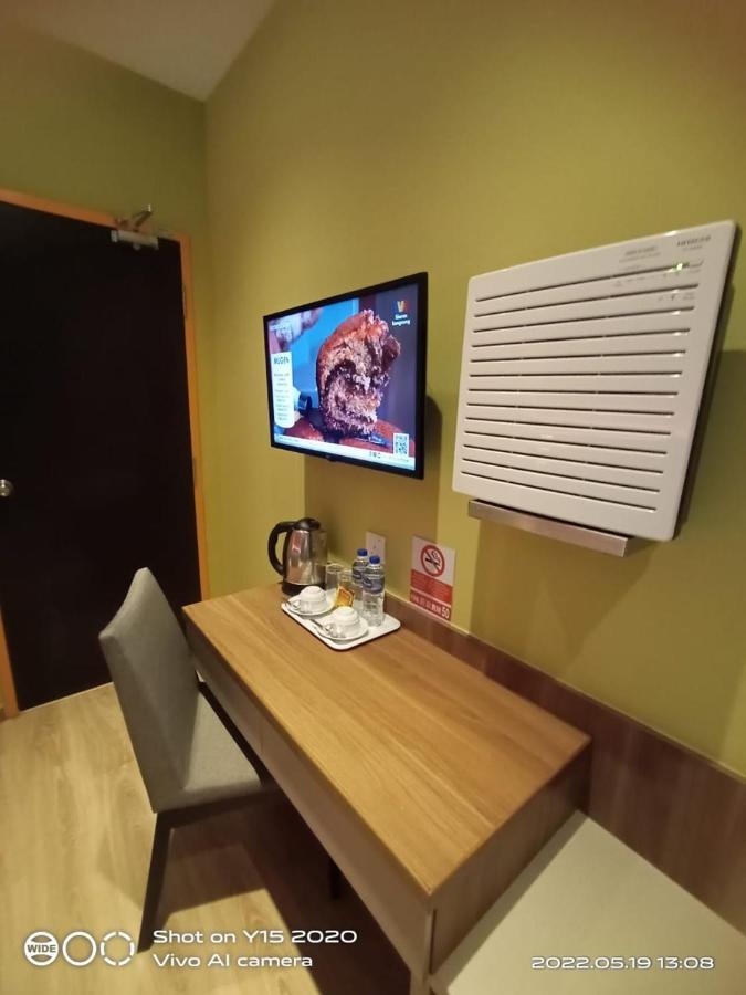 Yee Hotel Permas Jaya Τζόχορ Μπάχρου Εξωτερικό φωτογραφία
