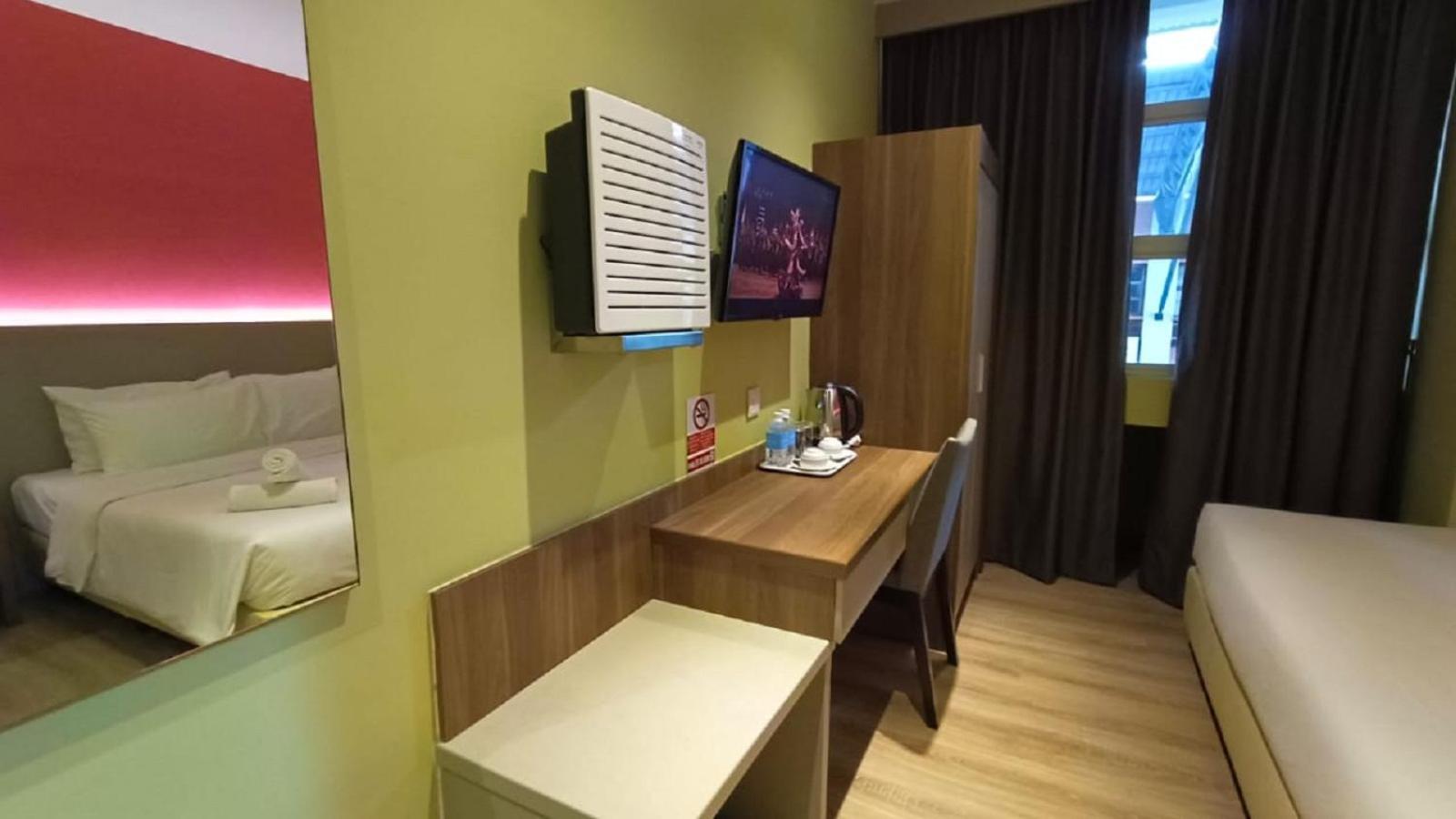 Yee Hotel Permas Jaya Τζόχορ Μπάχρου Εξωτερικό φωτογραφία