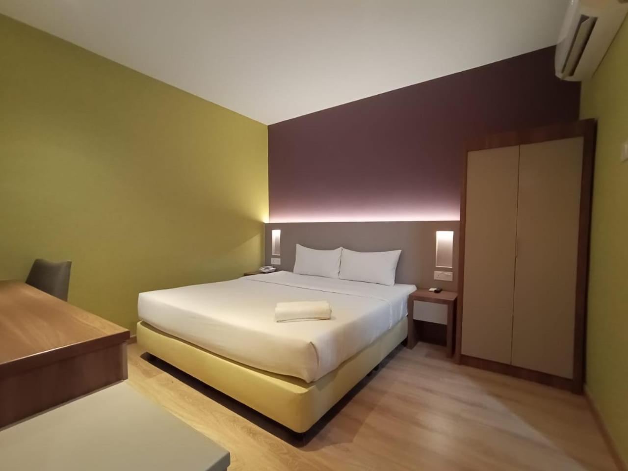 Yee Hotel Permas Jaya Τζόχορ Μπάχρου Εξωτερικό φωτογραφία